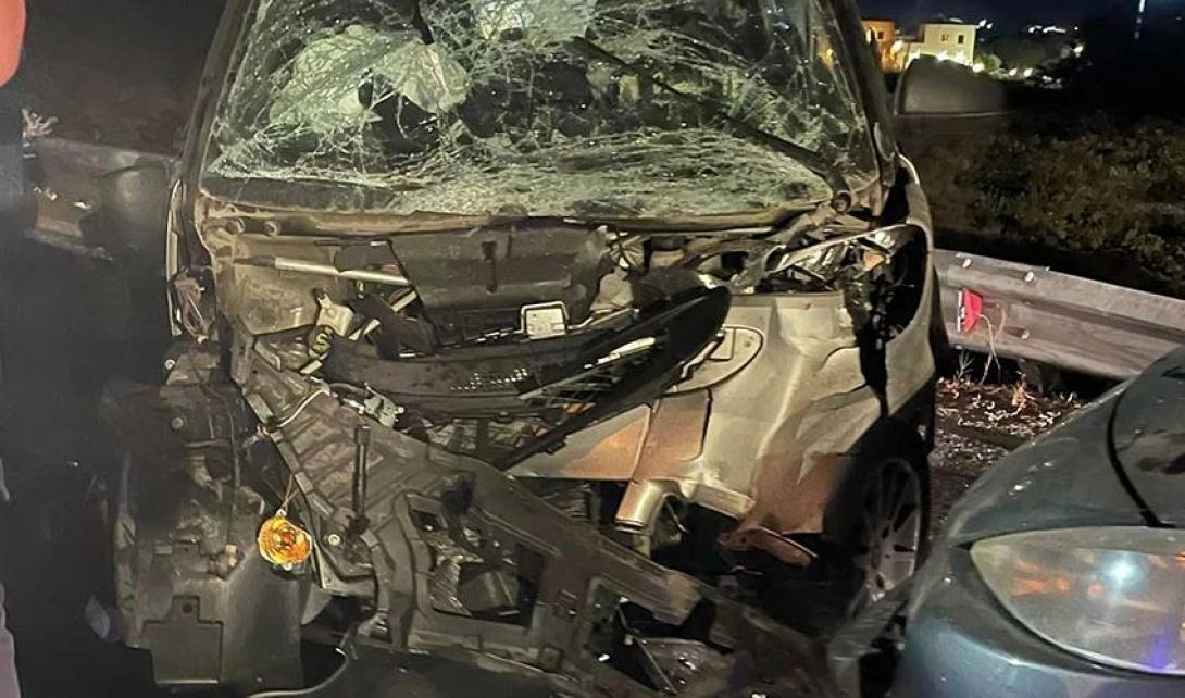 τροχαιο σαντορινη