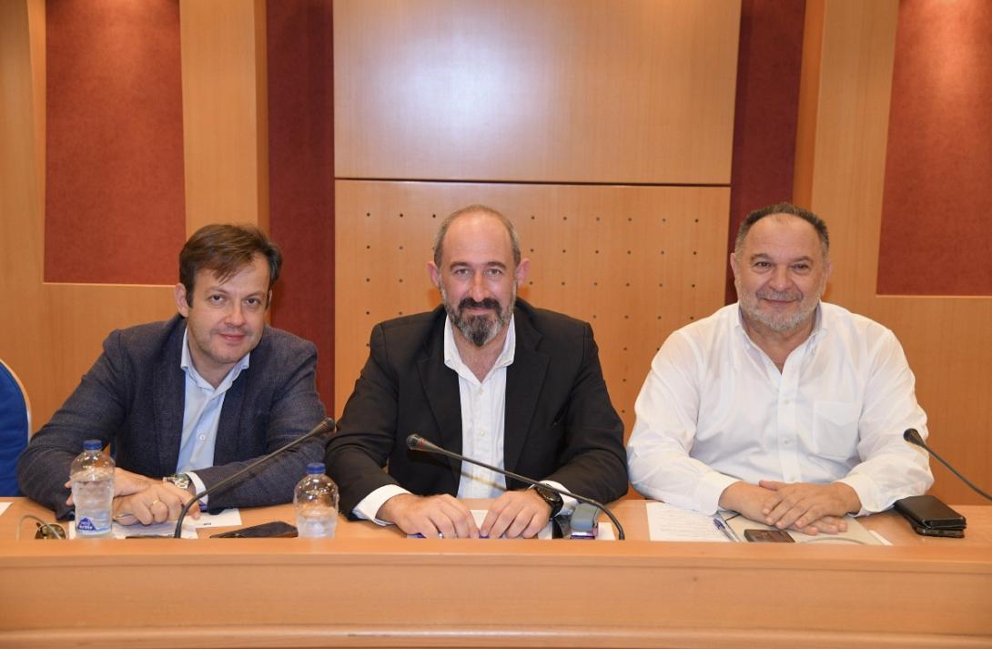 κουρακης κεδ