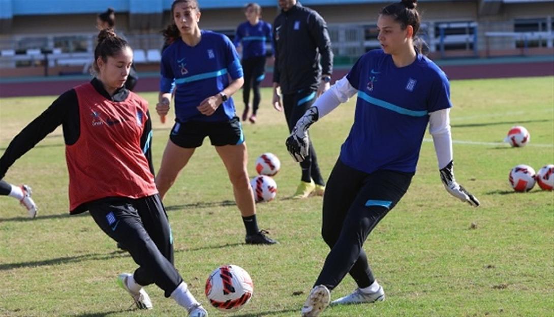 ΕΘΝΙΚΗ ΓΥΝΑΙΚΩΝ