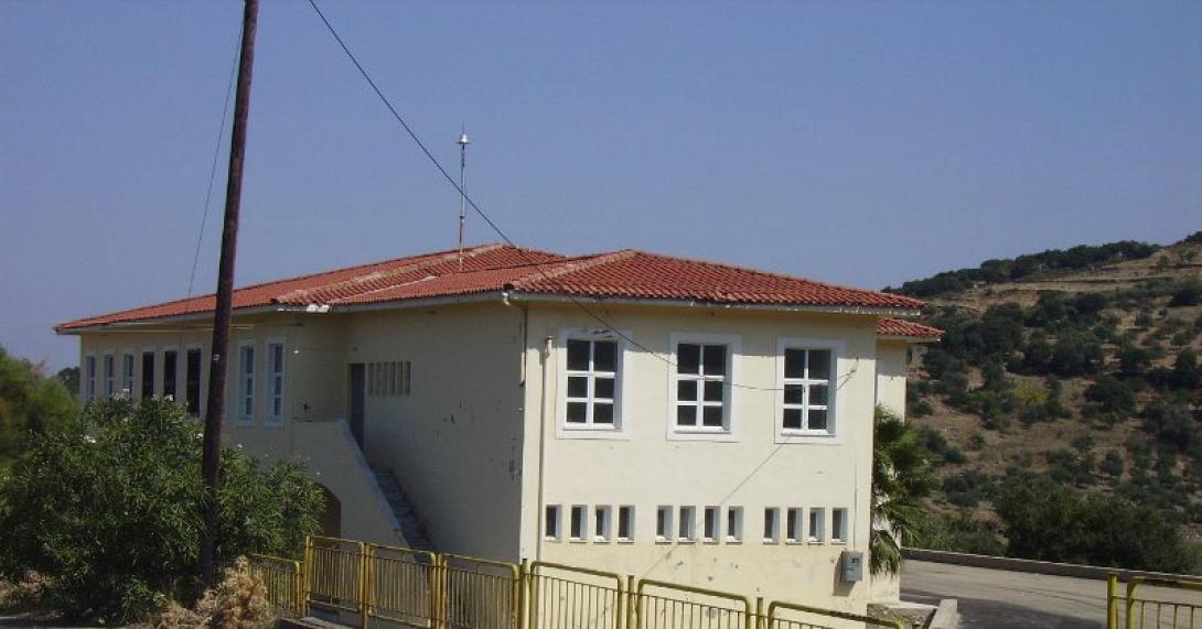 γυμνασιο κρανας