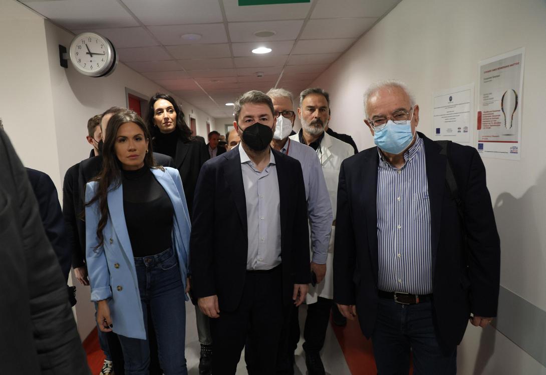 ΕΠΙΣΚΕΨΗ ΝΙΚΟΥ ΑΝΔΡΟΥΛΑΚΗ ΣΤΟ ΒΕΝΙΖΕΛΕΙΟ