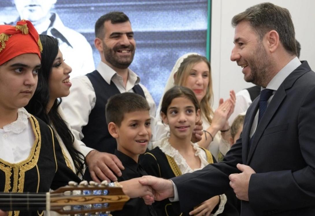 ανδρουλάκης κάλαντα