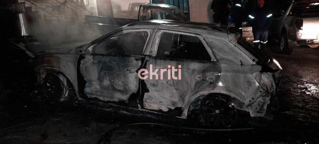 φωτια σε αυτοκίνητα στο Σελί Ρεθύμνου