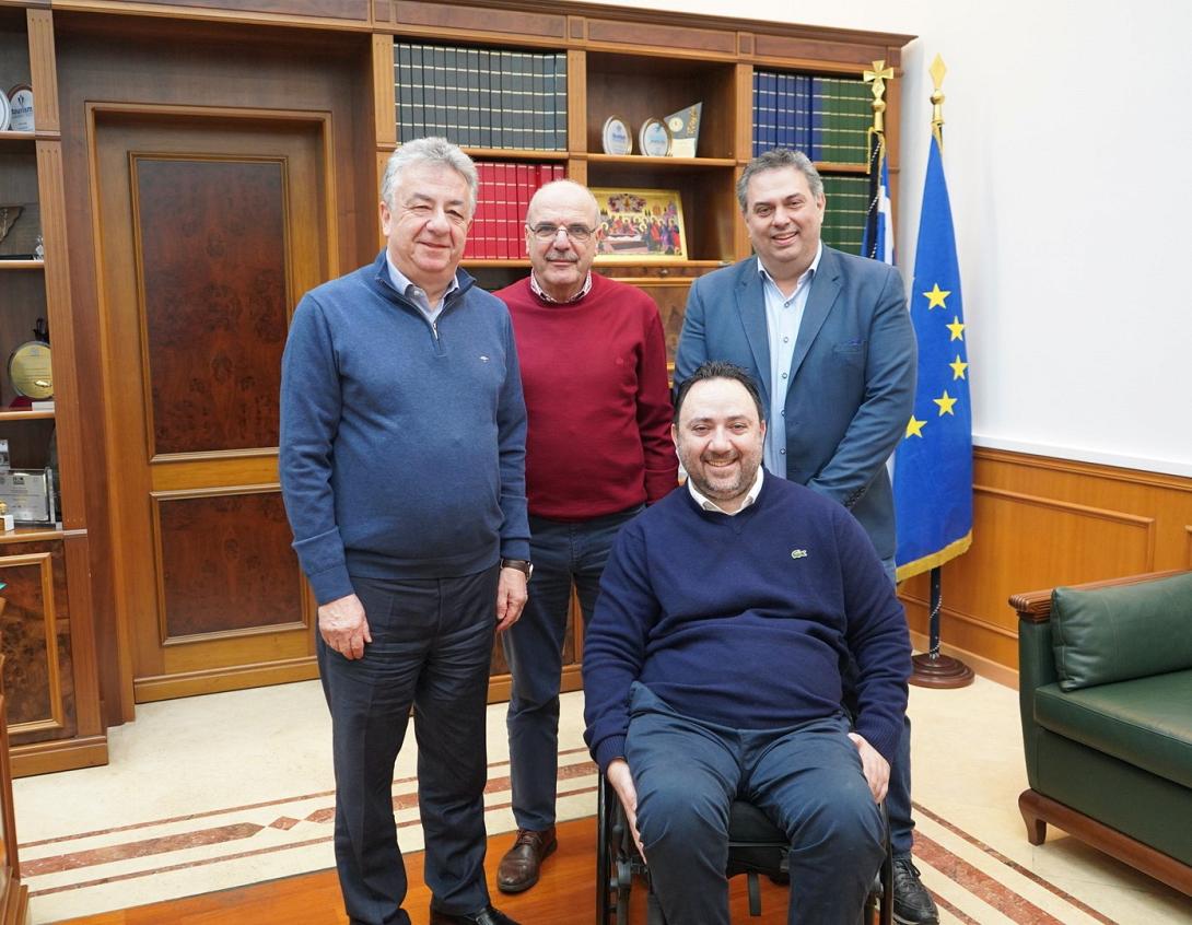 αρναουτακης καπελακης