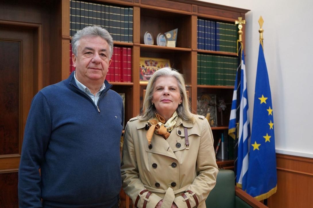 αρναουτάκης ζουριδάκη