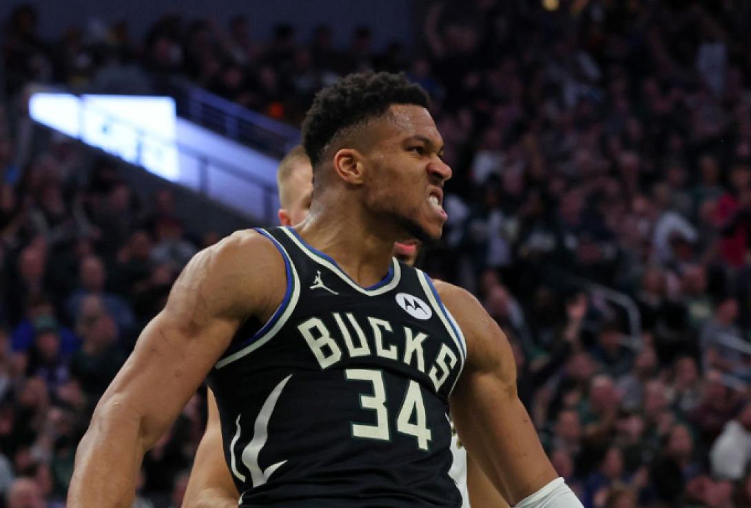 Αντετοκούμπο 