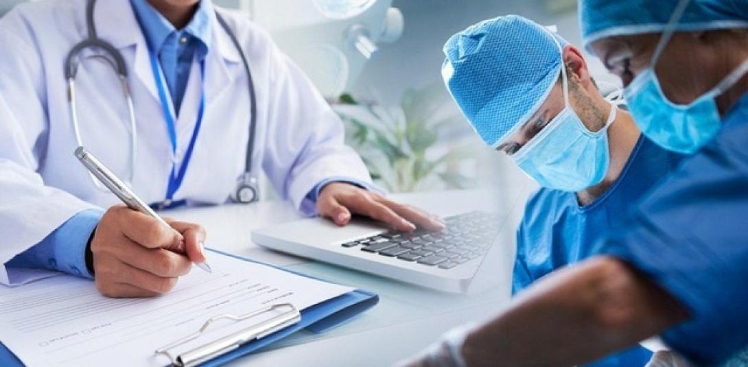 γιατροί νοσοκομεία