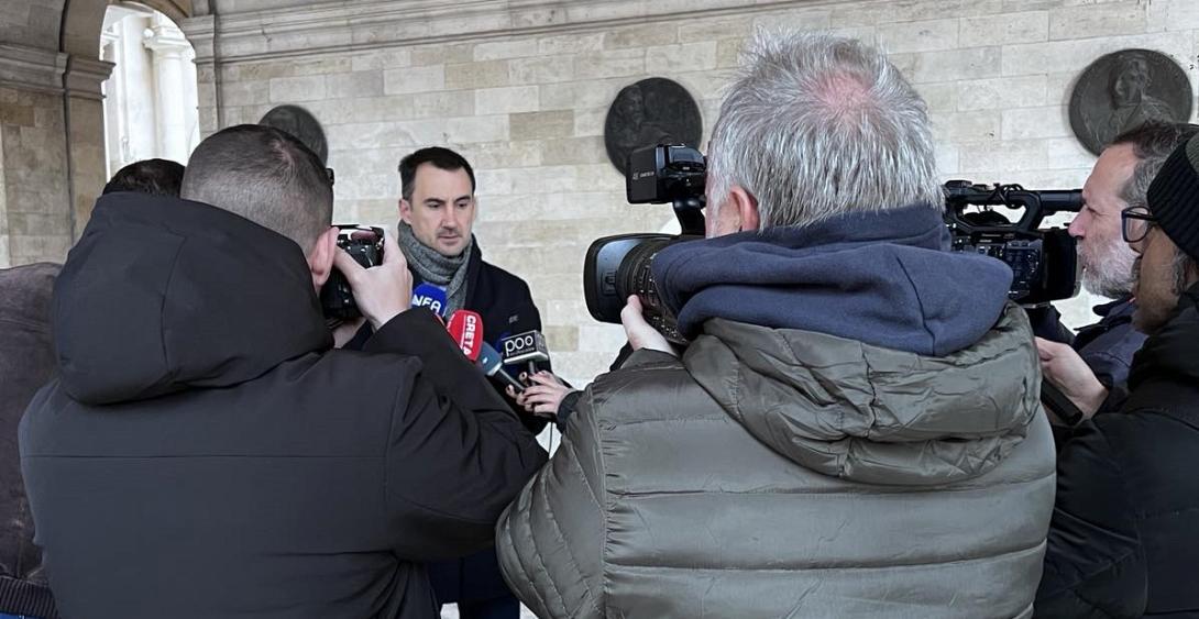 αλέξης χαρίτσης