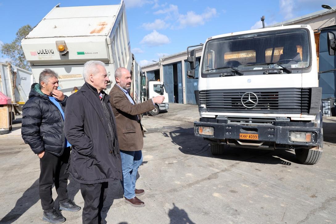 καλοκαιρινός αμαξοστάσιο 