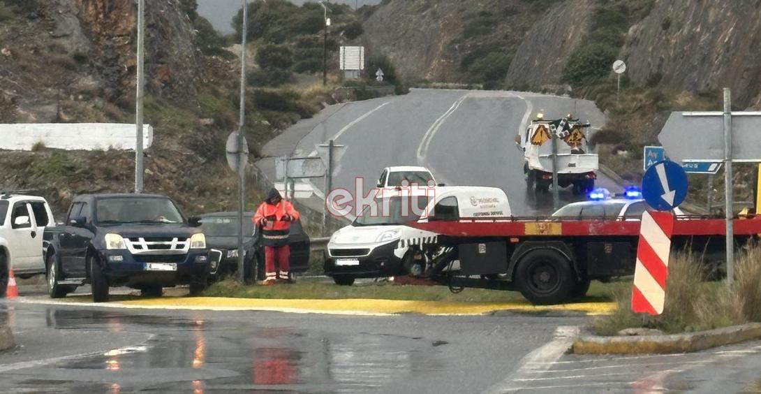 τροχαίο κόμβος μοχού