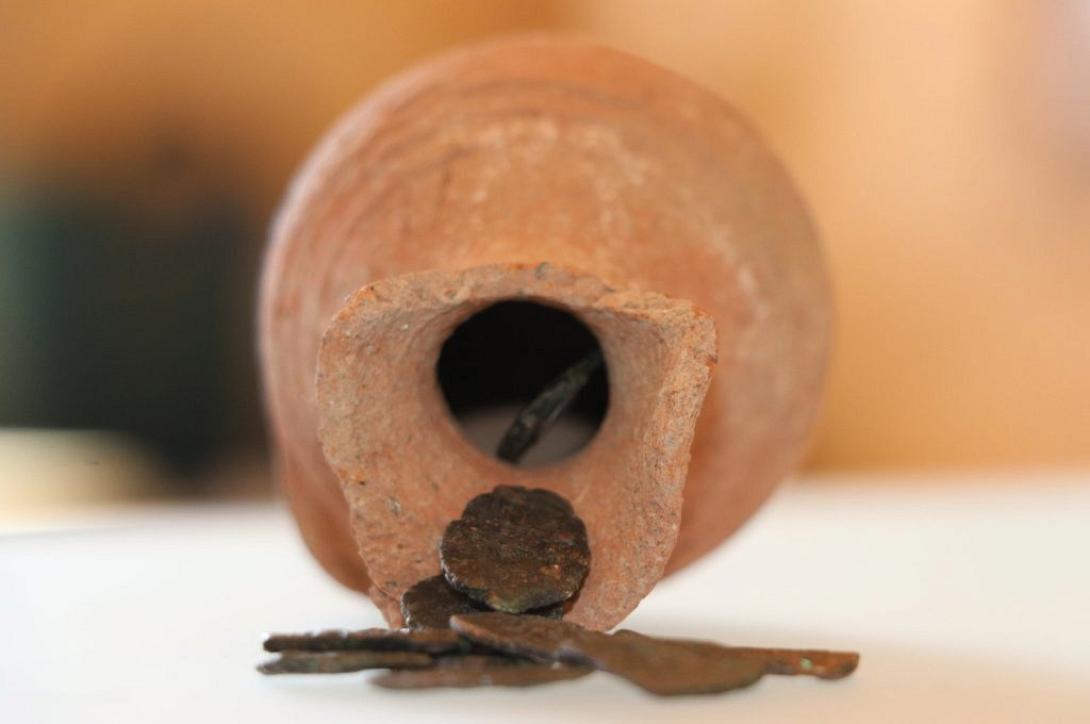 ΑΡΧΑΙΟΣ ΚΟΥΜΠΑΡΑΣ