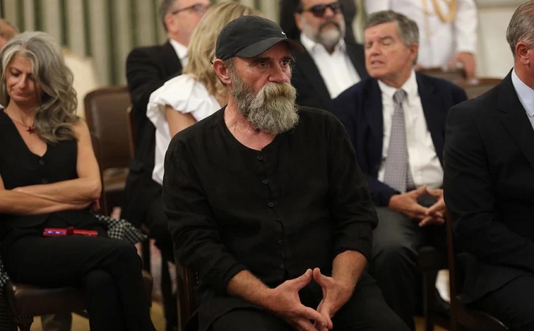 αλλος ανθρωπος