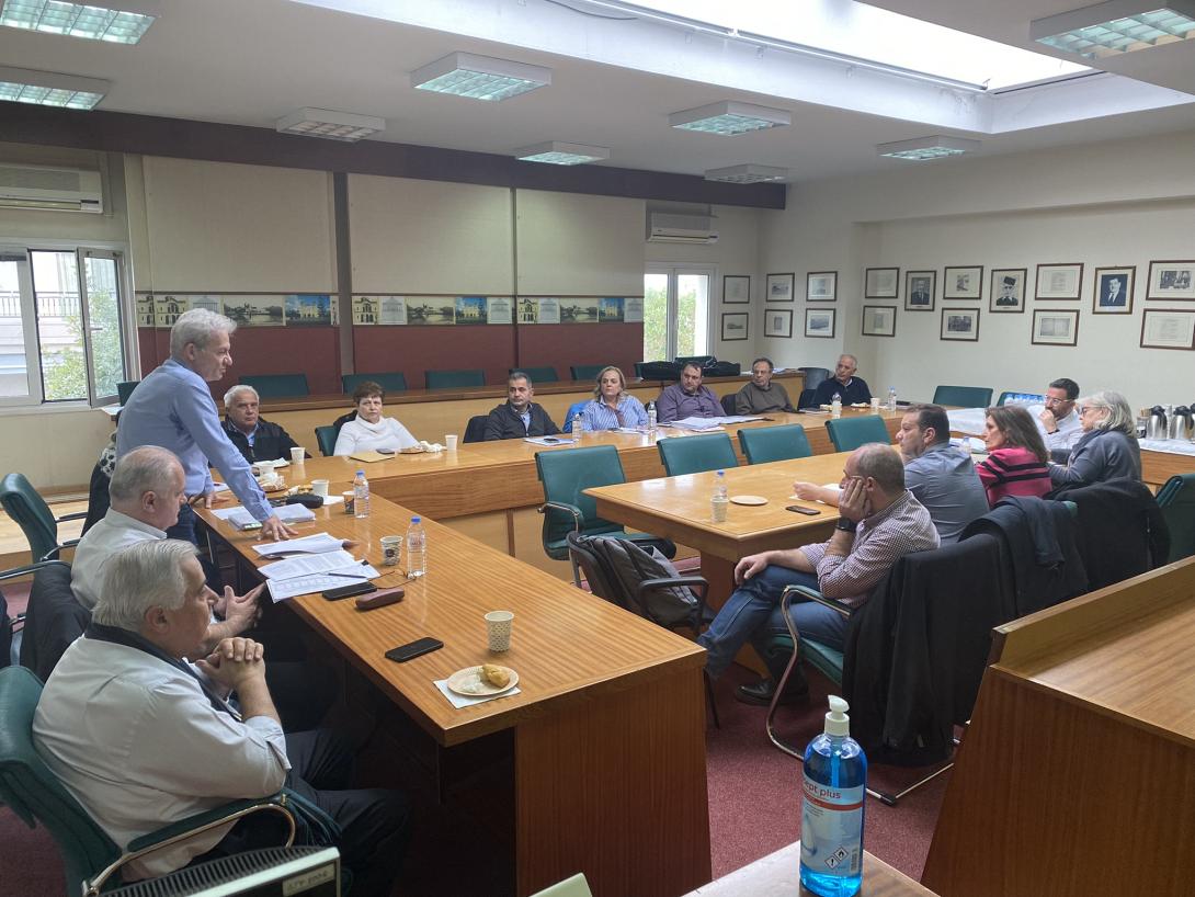 ΚΑΛΟΚΑΙΡΙΝΟΣ ΣΥΝΕΔΡΙΑΣΗ 