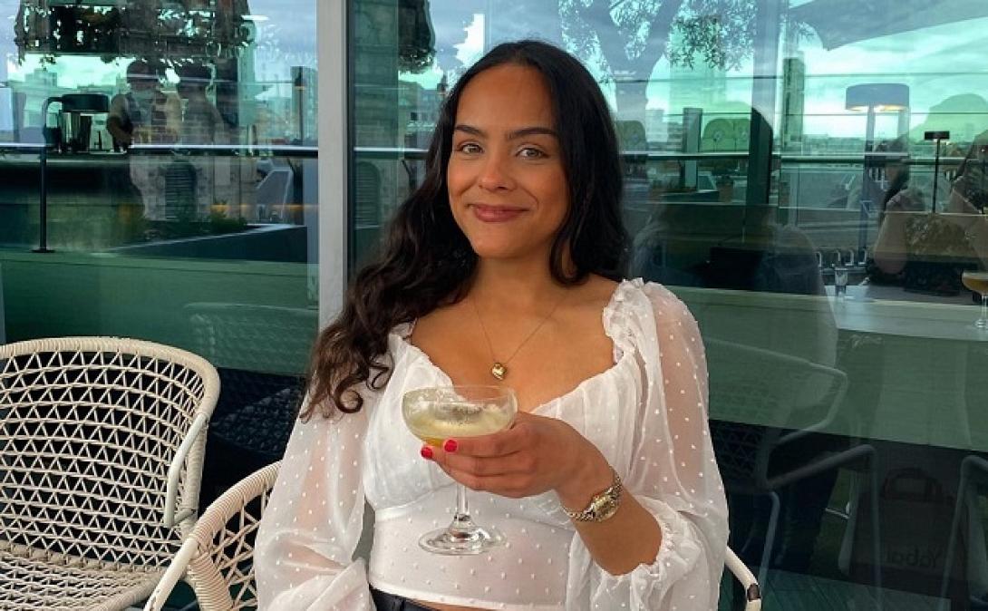 25χρονη Βρετανία