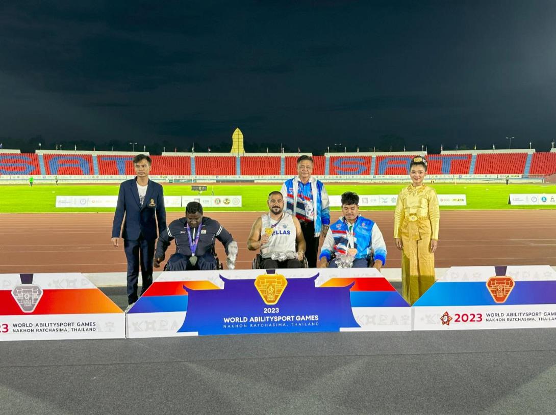 Μανώλης Στεφανουδάκης