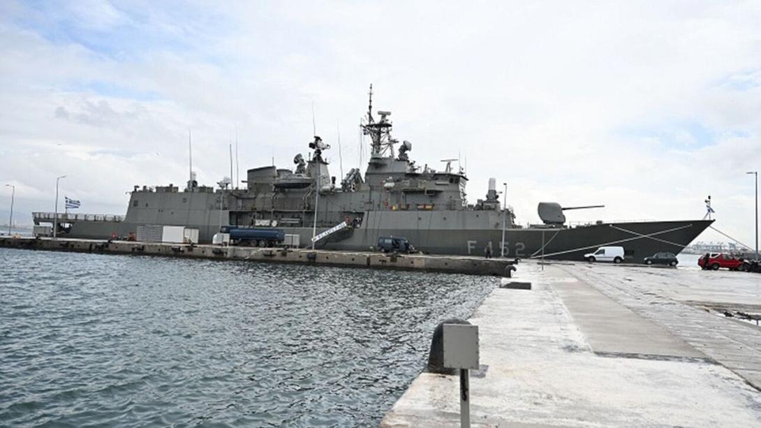 φρεγατα υδρα