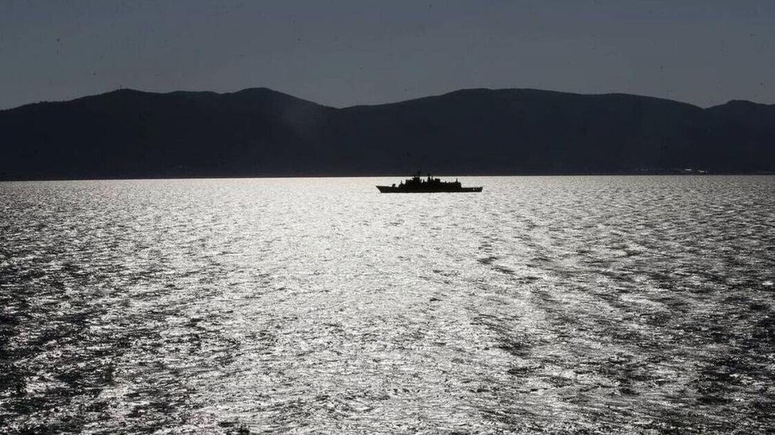 πολεμικο πλοιο