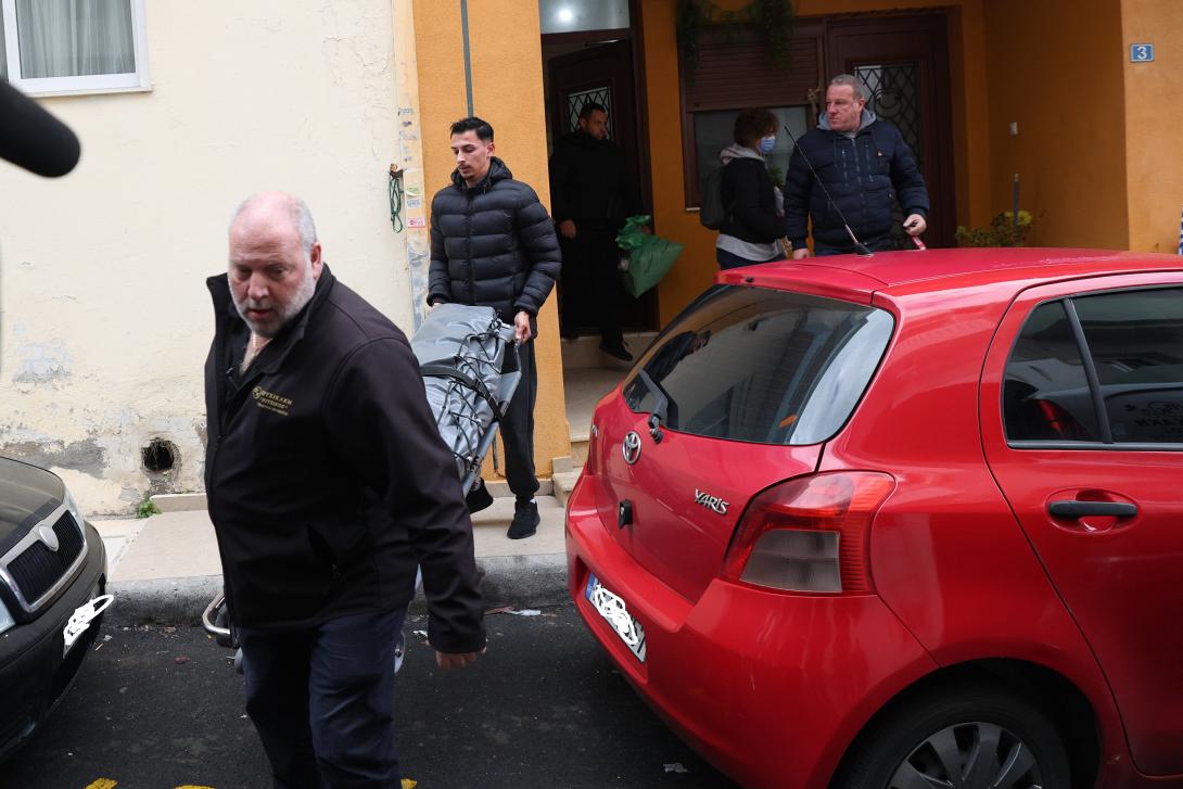 γυναικοκτονία καμίνια