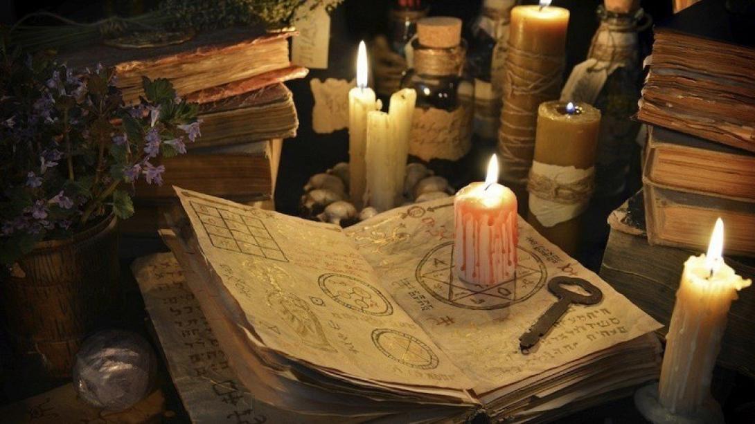 μαυρη μαγεια