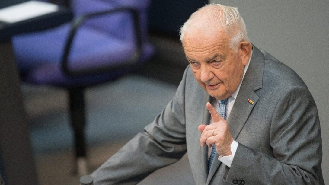 Αλφρέντ Γκροσέ