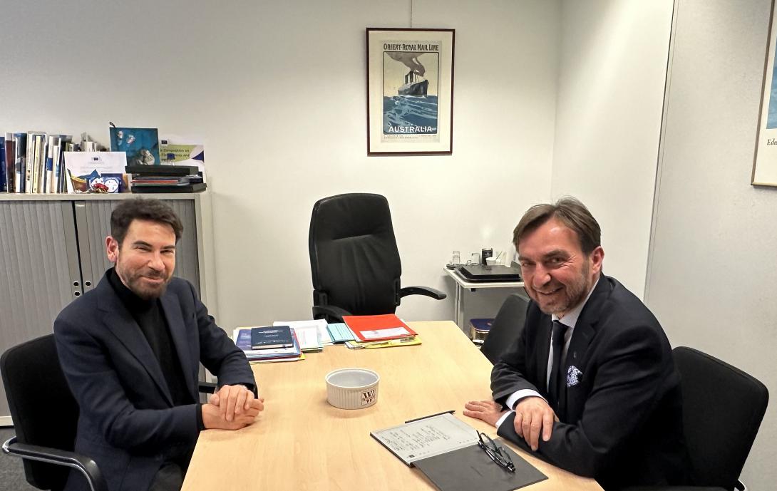 Αλεξάκης - Οικονόμου 