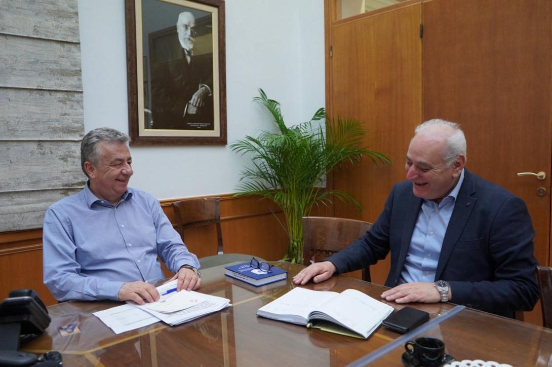 μπαριτάκης αρναουτάκης