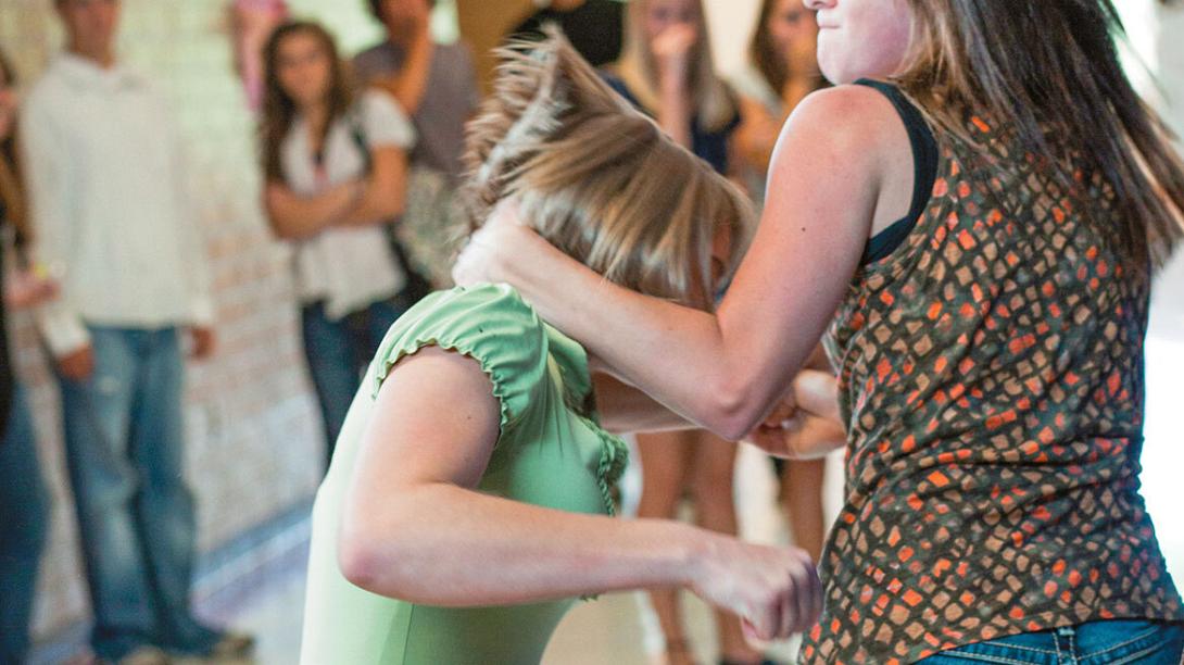 βία, σχολείο