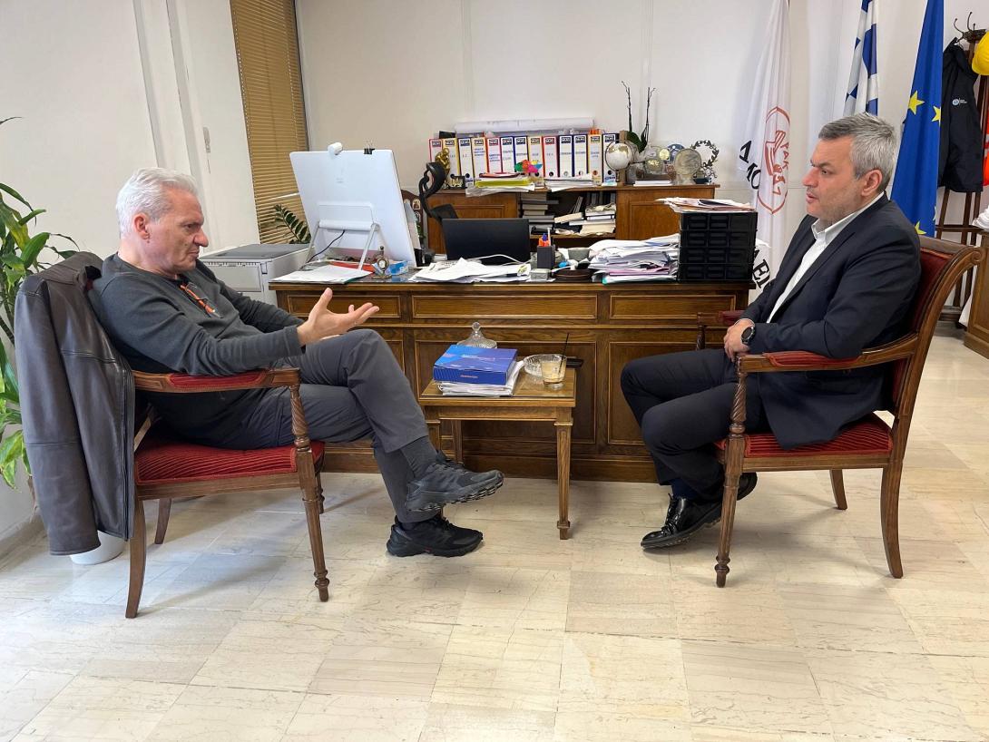 Καλοκαιρινός - Μαμουλάκης