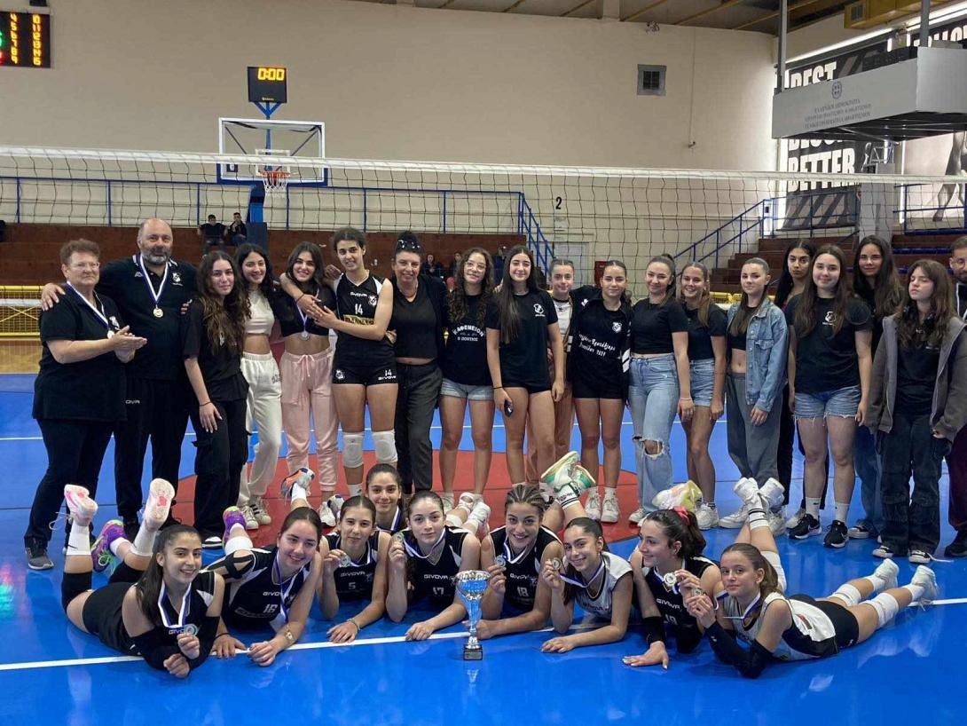 οφη βολει κορασιδεσ