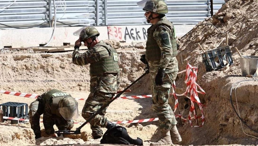 ΕΛΛΗΝΙΚΟ ΒΟΜΒΕΣ