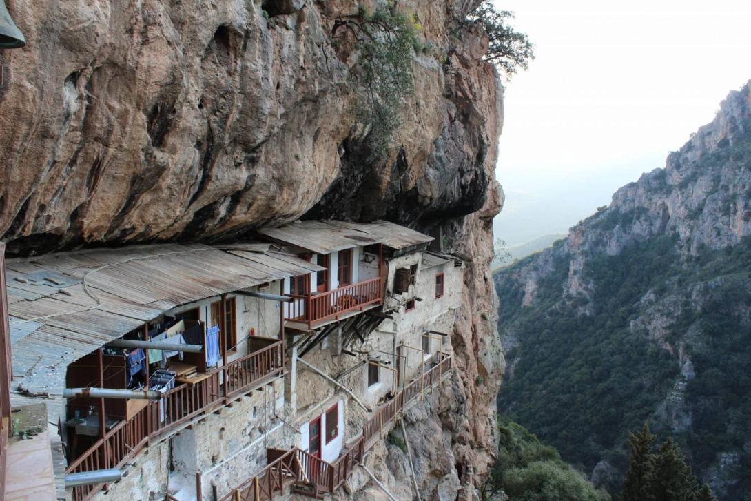 ΦΑΡΑΓΓΙ ΛΟΥΣΙΟΥ ΠΟΤΑΜΟΥ