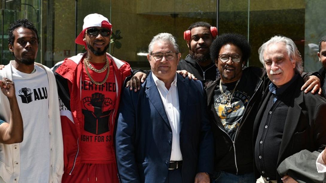 Κουτσούμπας Amazon