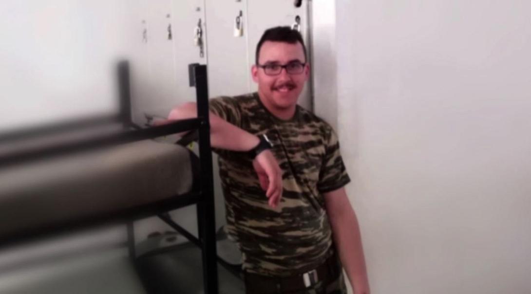 Μανόλης Τσικνάκης