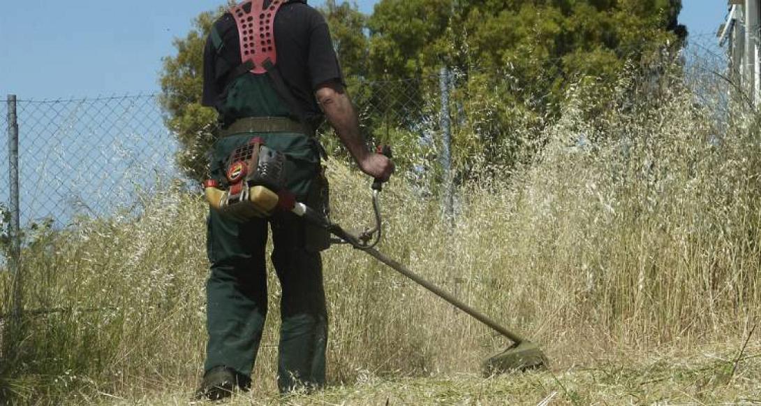 ακαθάριστα οικόπεδα