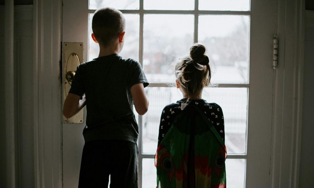 παιδιά κακοποίηση