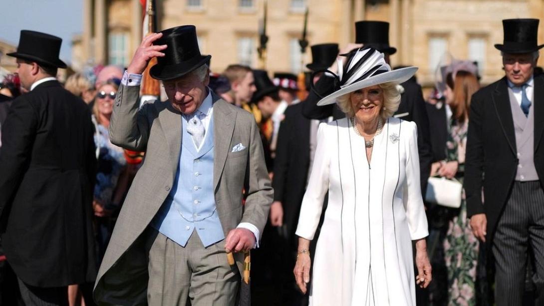 καρολος καμιλα