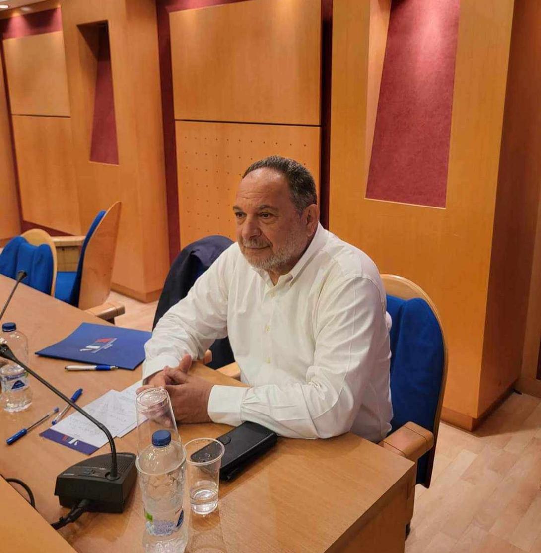 γιάννης κουράκης