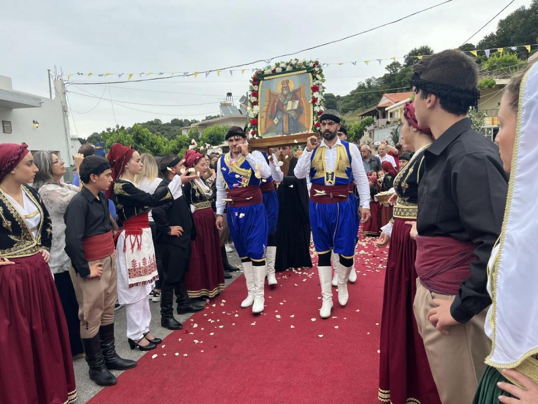 εικονα αγιου επιφανίου μυριοκεφαλα