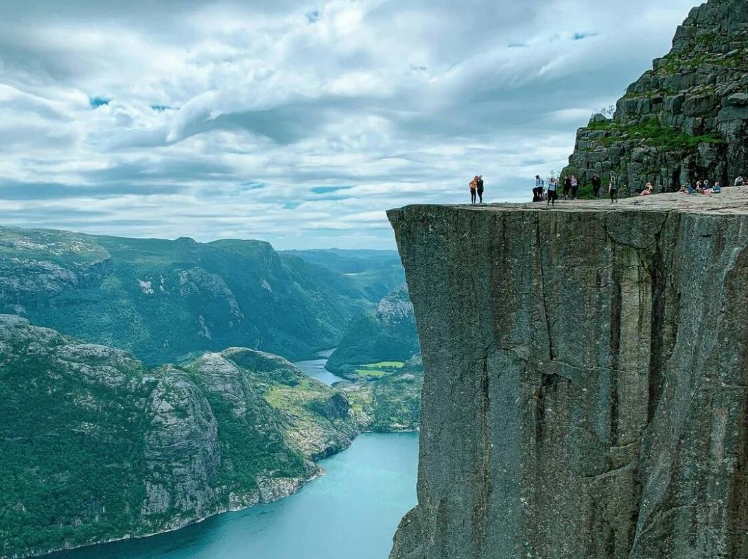 βράχος - Νορβηγία 