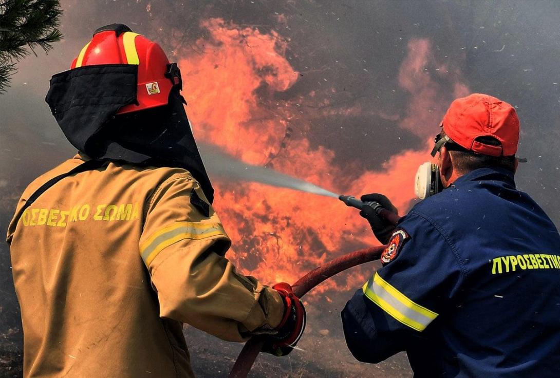 πυροσβέστες