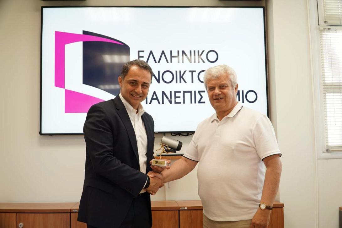 Μάξιμος Σενετάκης