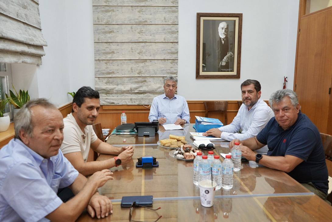 αρναουτακης - τοεβ σητεια