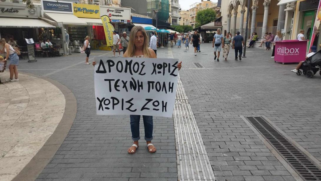 Καλλιτέχνες δρόμου στο Ηράκλειο