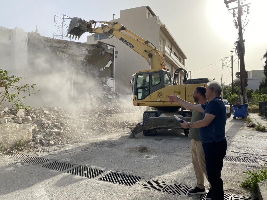 Αλέξης Καλοκαιρινός