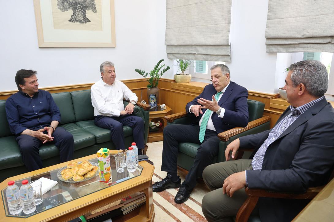 ταχιάος περιφέρεια