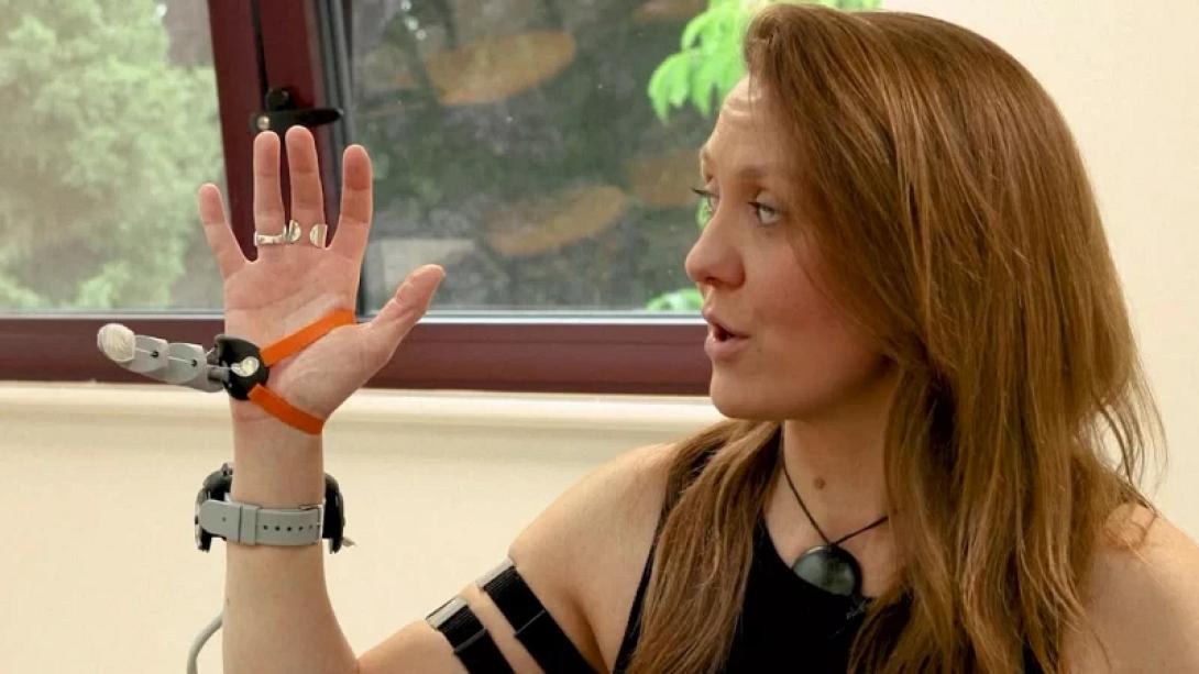 εκτο δαχτυλο