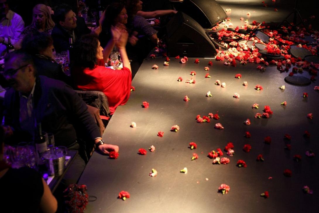 μπουζουκια