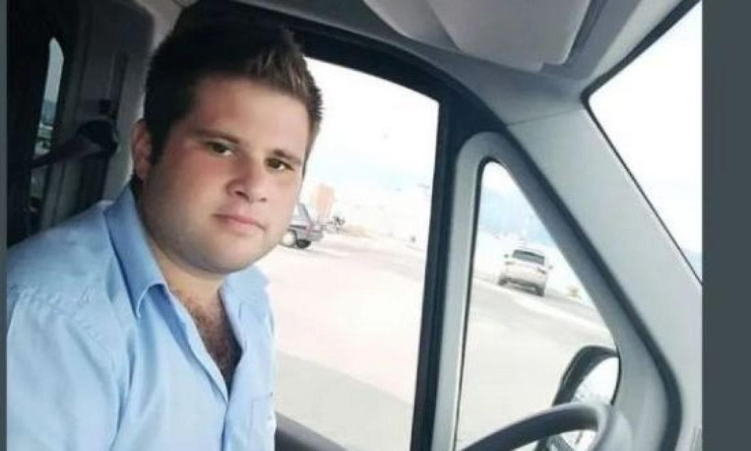  Γιάννης Μανάτος