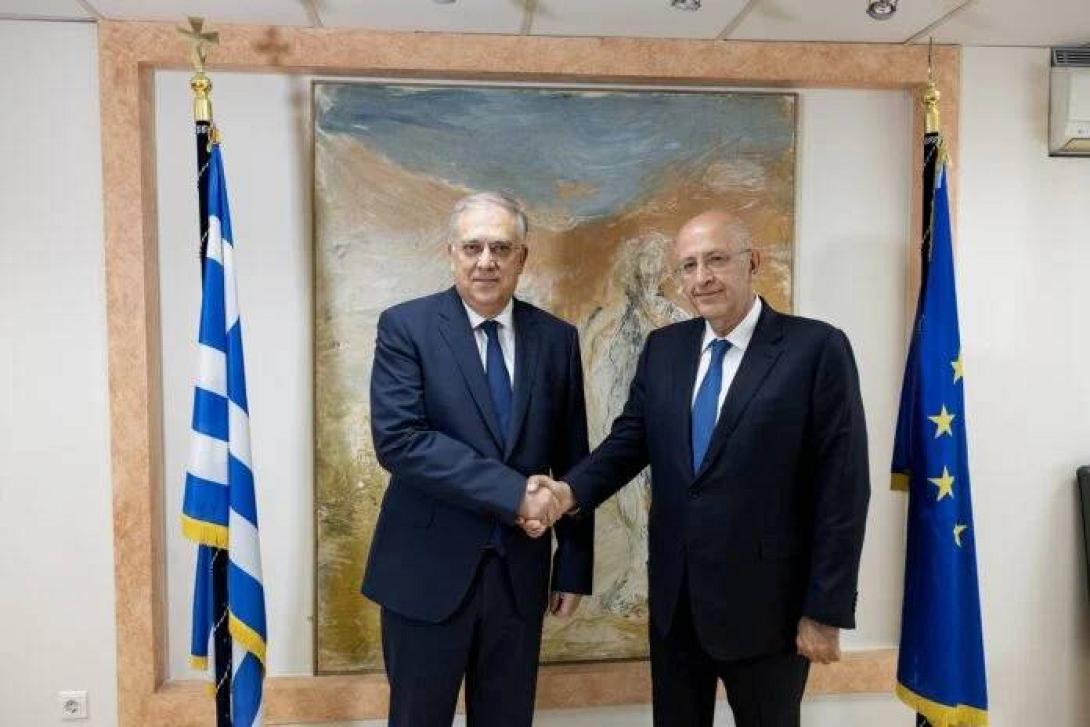 Θεοδωρικάκος