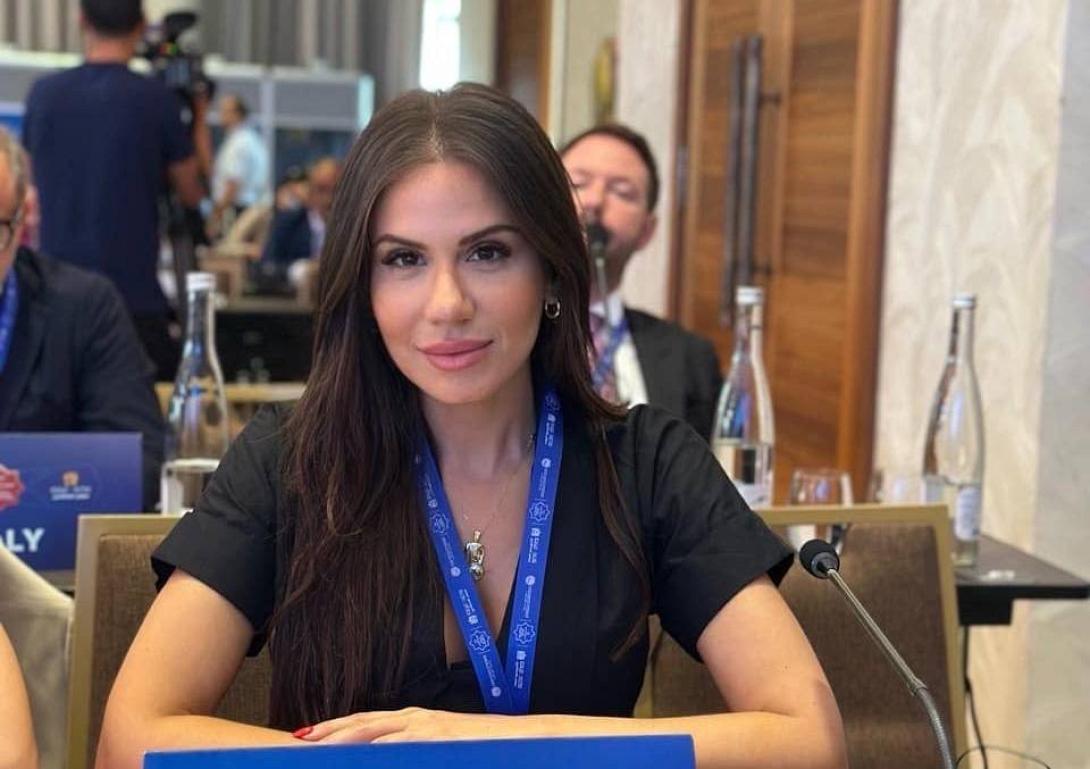 Ελένη Βατσινά